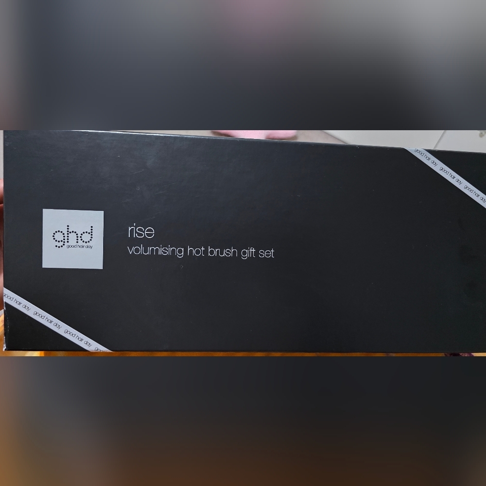 COPY - GHD Rise vilumizing hot brush